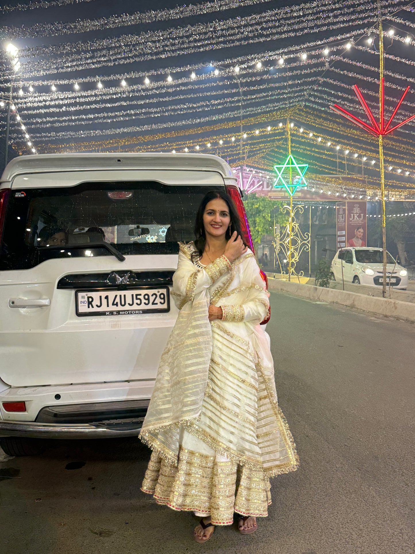 Ivory Noor Anarkali