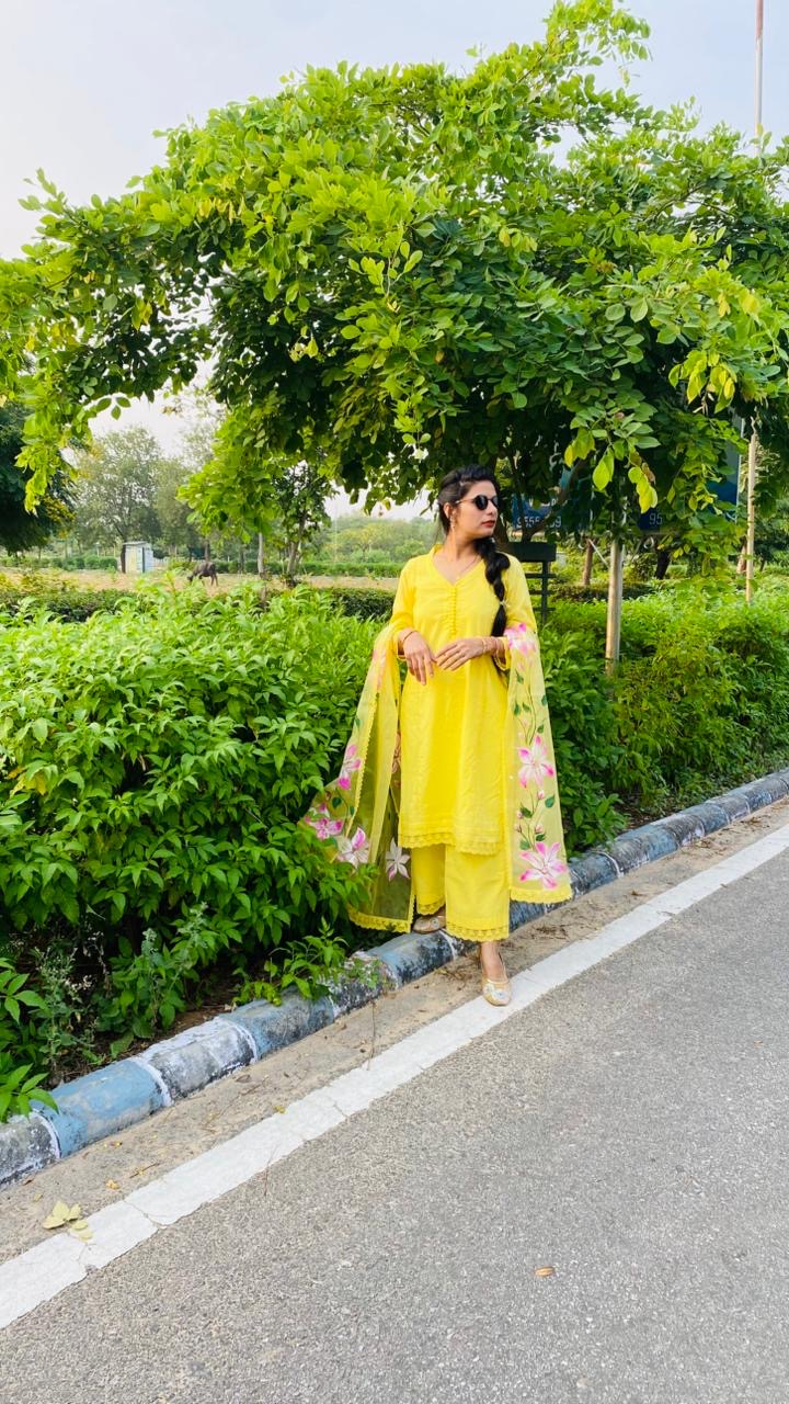 Dhoop Kinara Suit Set