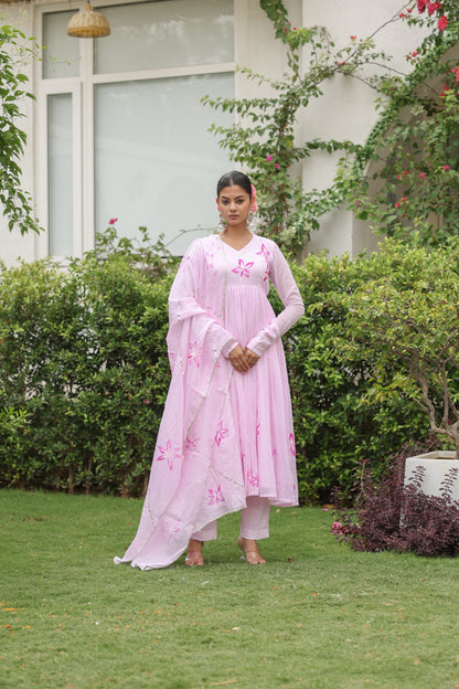 Gulabi Baaghi Anarkali