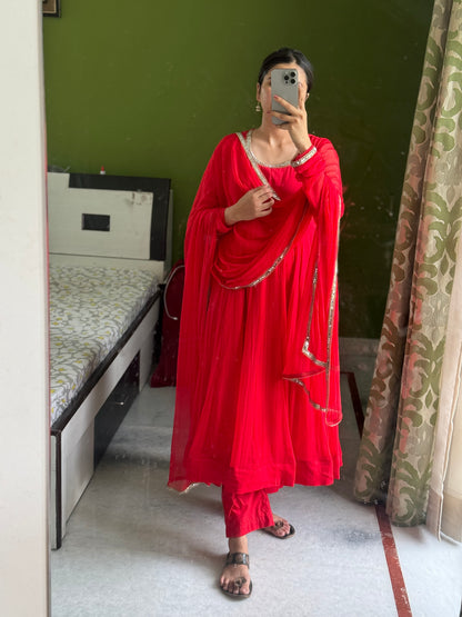 Red chiffon Anarkali.