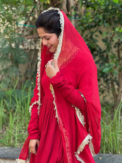 Red wrinkled Handwork cotton Suit