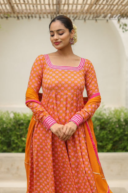 Kesarika Anarkali